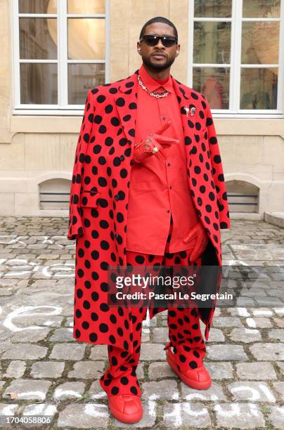 Usher attends the Marni Womenswear Spring/Summer 2024 show as part of Paris Fashion Week on September 27, 2023 in Paris, France.