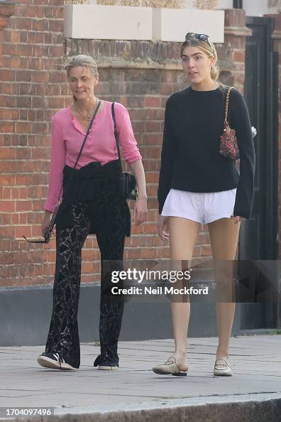 Donna Air and her daughter Freya Aspinall seen in Chelsea on... News ...