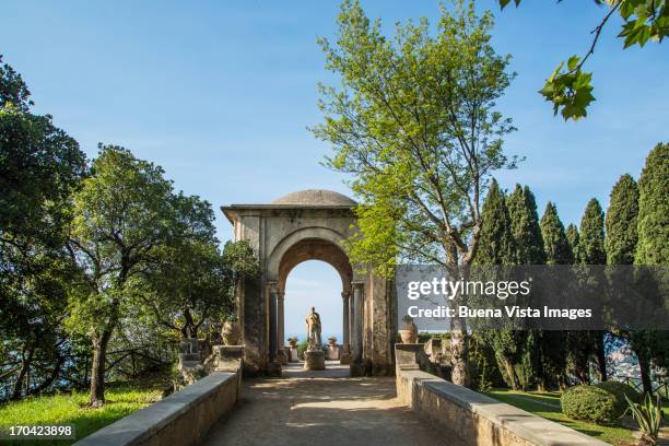 the gardens of villa cimbrone, ravello - ravello stock-fotos und bilder