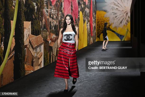 Italian model Vittoria Ceretti walks the runway to present a creation by Chanel as part of the Paris Fashion Week Womenswear Spring/Summer 2024 at...