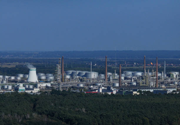 DEU: PCK Refinery Remains Under Government Trust As Embargo Against Russian Oil Continues