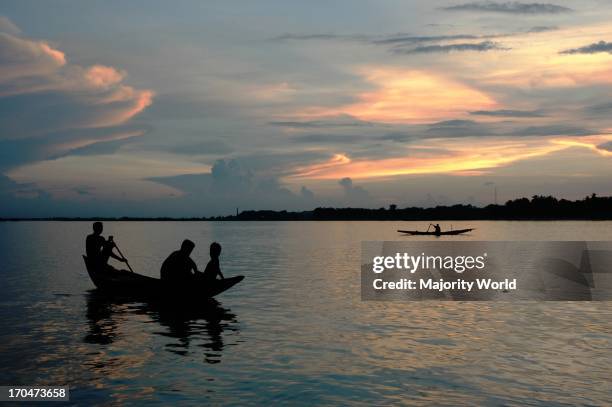Yakin Rupsha 18 Rupsha River Stock Photos, High-Res Pictures, and Images - Getty Images