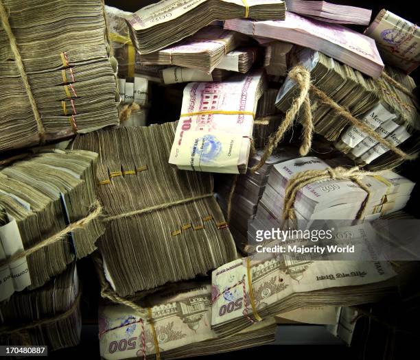 2,216 Bangladesh Money Photos and Premium High Res Pictures - Getty Images