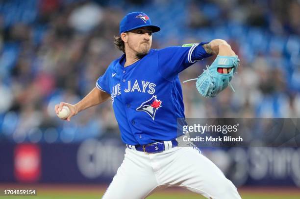 Kevin Gausman of Toronto Blue Jays pitches to the New York Yankees during the first inning in their MLB game at the Rogers Centre on September 26,...