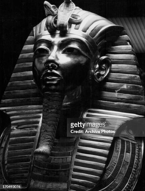 The death mask of Tutankhamun, as discovered by archaeologist Howard Carter, attached to the chin is Osride beard, 1323 BC.