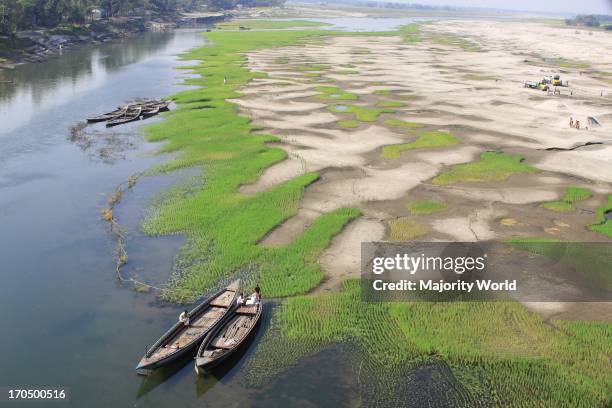 The Torag river, in Manikganj, Bangladesh. January 6, 2008.