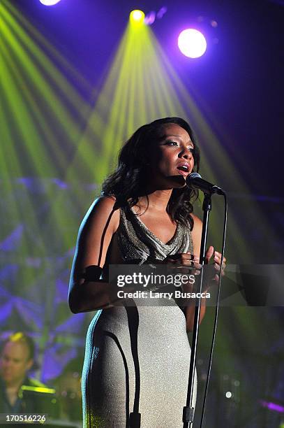 Shelea Frazier performs at the Songwriters Hall of Fame 44th Annual Induction and Awards Dinner at the New York Marriott Marquis on June 13, 2013 in...