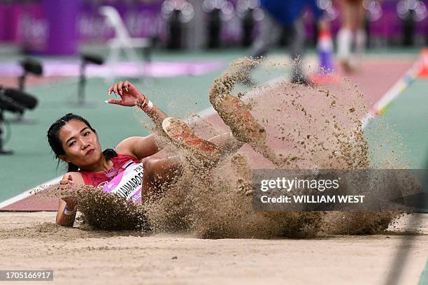 Parinya 141 Parinya Stock Photos, High-Res Pictures, and Images - Getty Images