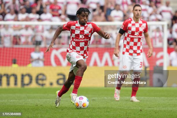 Leandro Barreiro of Mainz in action during the Bundesliga match between 1. FSV Mainz 05 and VfB Stuttgart at MEWA Arena on September 16, 2023 in...