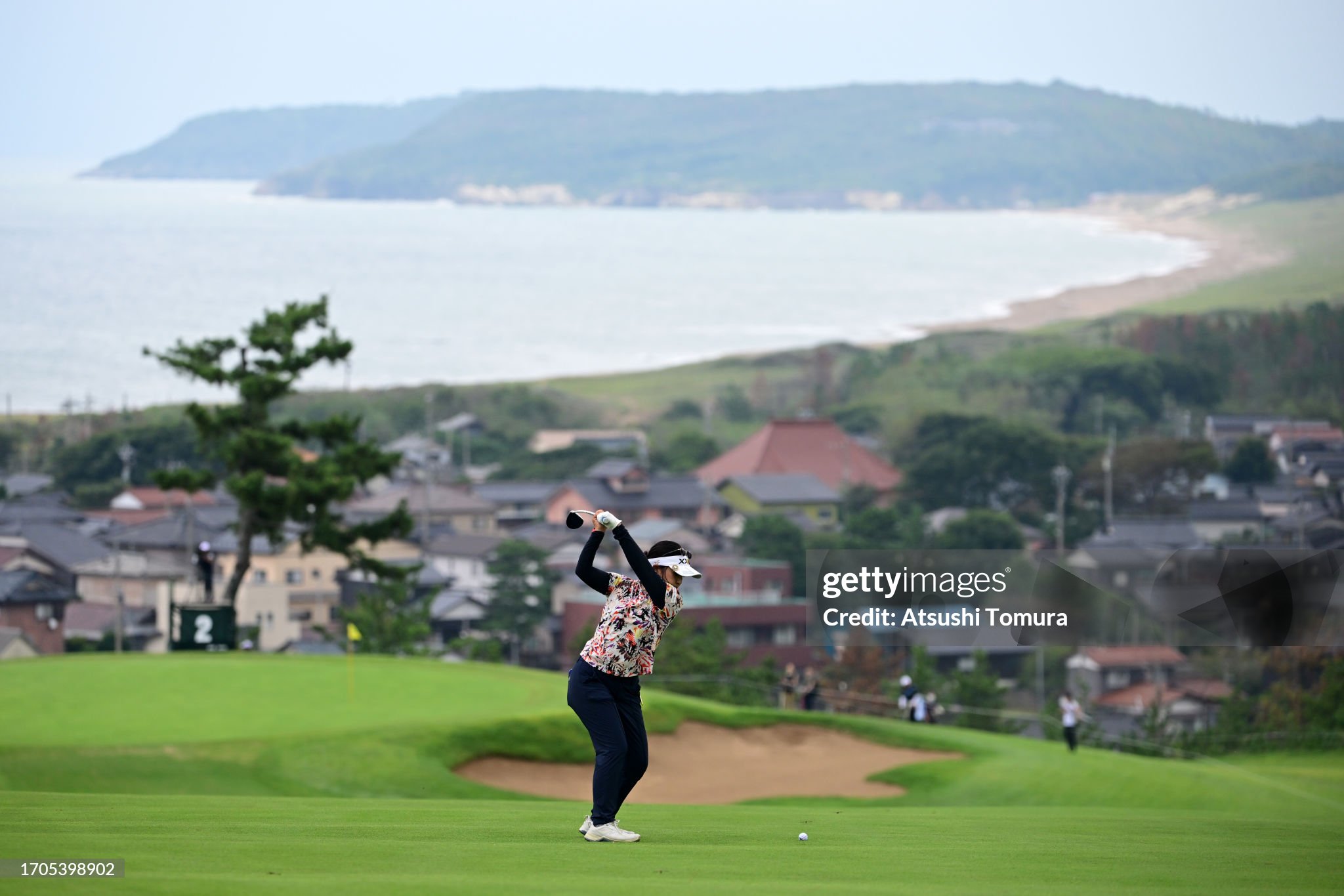 https://media.gettyimages.com/id/1705398902/photo/japan-womens-open-golf-championship-round-one.jpg?s=2048x2048&w=gi&k=20&c=51X7WcAxO7XMfmLoG3BKWbGV_RM9as2qaYOB9471wko=