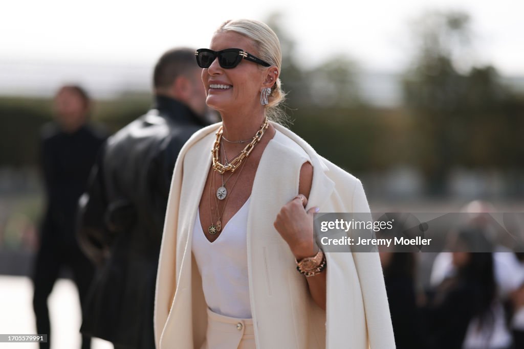 Street Style - Paris Fashion Week - Womenswear Spring/Summer 2024 - Day Two