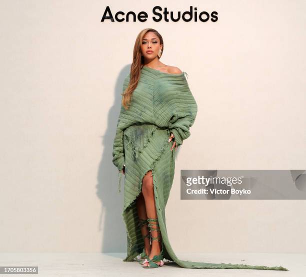 Jordyn Woods attends the Acne Studios Womenswear Spring/Summer 2024 show as part of Paris Fashion Week on September 27, 2023 in Paris, France.
