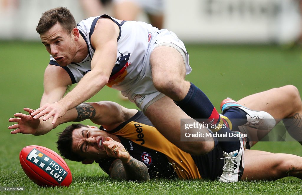 AFL Rd 12 - Richmond v Adelaide