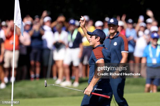 Viktor Hovland of Team Europe acknowledges the crowd following a hole-in-one on the fifth hole during a practice round prior to the 2023 Ryder Cup at...