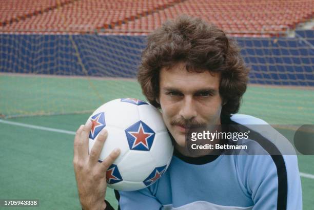 The Cosmos' goalkeeper Shep Messing posing with a football during training at Giants Stadium in East Rutherford, New Jersey, August 23rd 1977.
