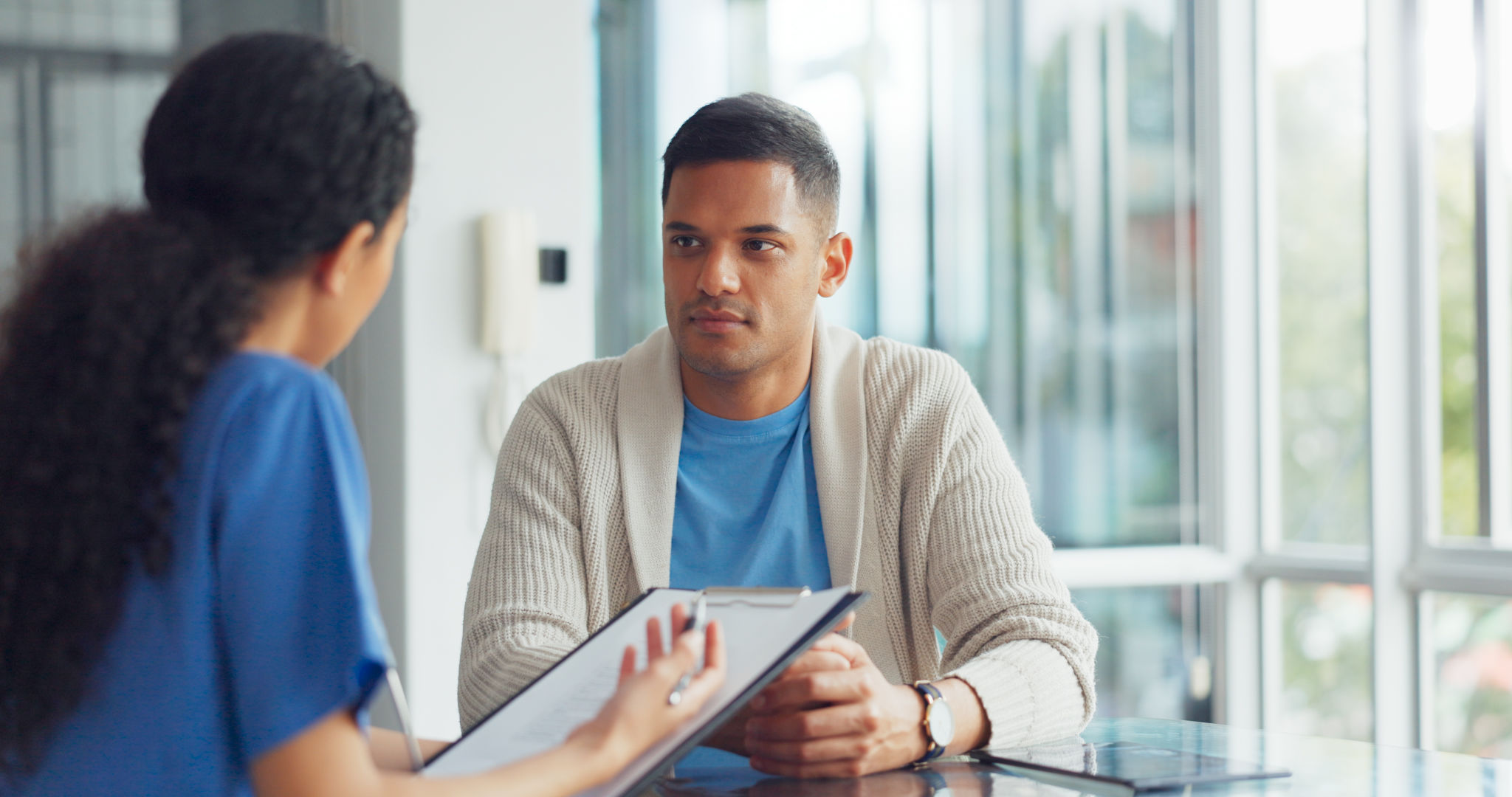 patient doctor discussion