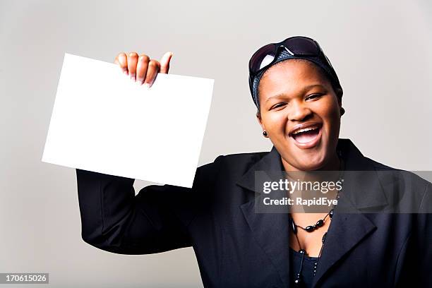 es ist ein zeichen! #1 - person holding up sign stock-fotos und bilder