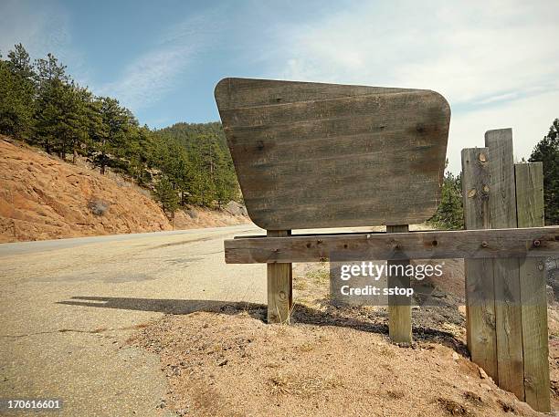 wildnis-schild - wooden sign stock-fotos und bilder