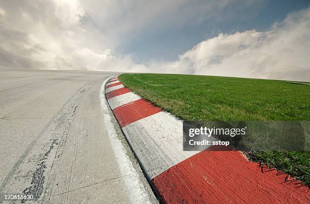 racing right turn - racetrack bildbanksfoton och bilder