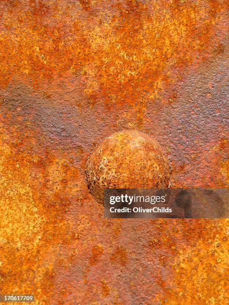 rouille et rivet. - rouillé photos et images de collection