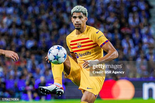 FC Porto v FC Barcelona: Group H - UEFA Champions League 2023/24 FC Porto v FC Barcelona: Group H - UEFA Champions League 2023/24