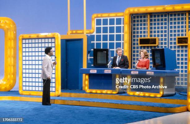 Star Words. A CBS television game show pilot. June 1, 1983. Pictured from left is Nipsey Russell is the game show host, and celebrity guests Charles...