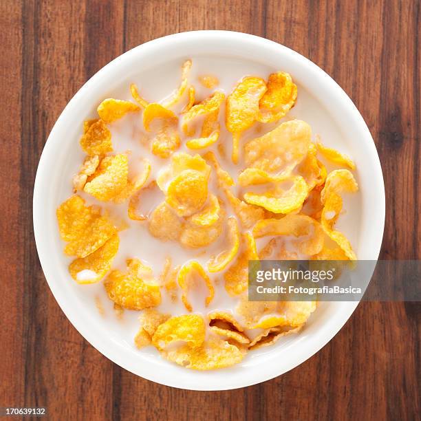 cornflakes with milk - corn flakes stock pictures, royalty-free photos & images