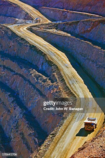 dump trucks at the kcgm gold mine - banagan dumper truck stock pictures, royalty-free photos & images