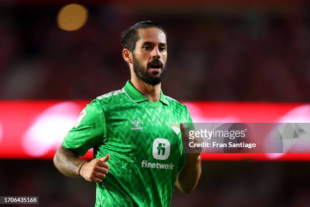 Isco of Real Betis looks on during the LaLiga EA Sports match between Granada CF and Real Betis at Estadio Nuevo Los Carmenes on September 28, 2023...