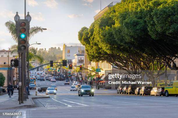 カリフォルニア州パサデナ - コロラド大通り - pasadena california ストックフォトと画像