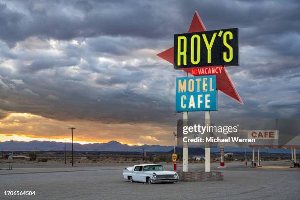 AOFOTO Fotohintergrund Route 66 - 2,1 X 1,5 M Vinyl, Vintage-Design Für Porträts & Themenpartys
