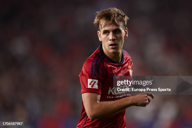 Pablo Ibanez of CA Osasuna looks on during the LaLiga EA Sports match between CA Osasuna and Atletico de Madrid at El Sadar on September 28 in...