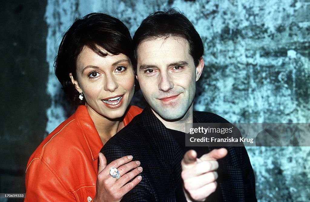 Schauspielerin Tamara Rohloff + Schauspieler Stefan Kurt Stellen