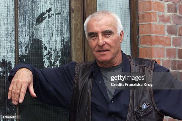 26 Hasso Herschel Stock Photos, HighRes Pictures, and Images Getty