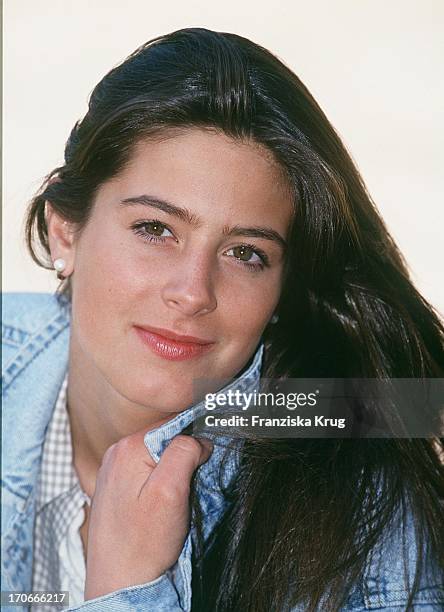 Sharon Roddan Sharon Rodzynek Photos and Premium High Res Pictures - Getty Images