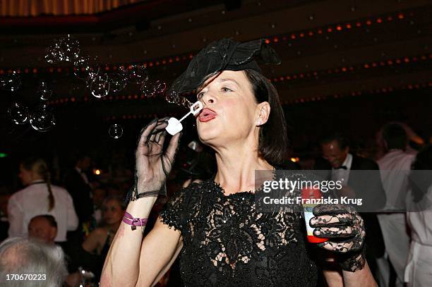 Barbara Herzsprung Mit Hautausschlag Beim Deutschen Opernball In Der Alten Oper In Frankfurt Am 250206