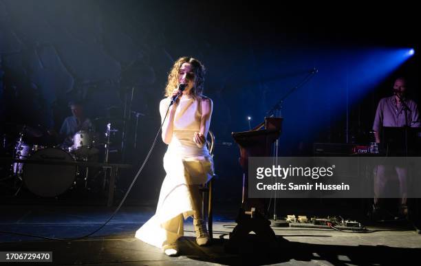 Harvey performs at The Roundhouse on September 28, 2023 in London, England.