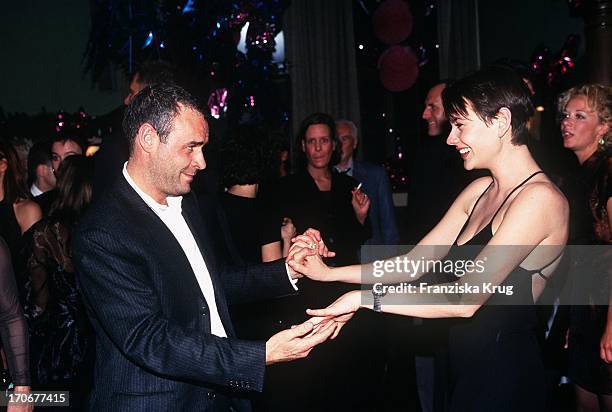Christiane Roland Ries Comedian Harmonists Photos and Premium High Res Pictures - Getty Images