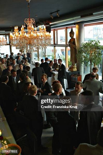 Die Party Zur Erfolgreichen Neueinführung Der "Audio Video Foto Bild" Im Indochine Die Party Zur Erfolgreichen Neueinführung Der "Audio Video Foto Bild" Im Indochine
