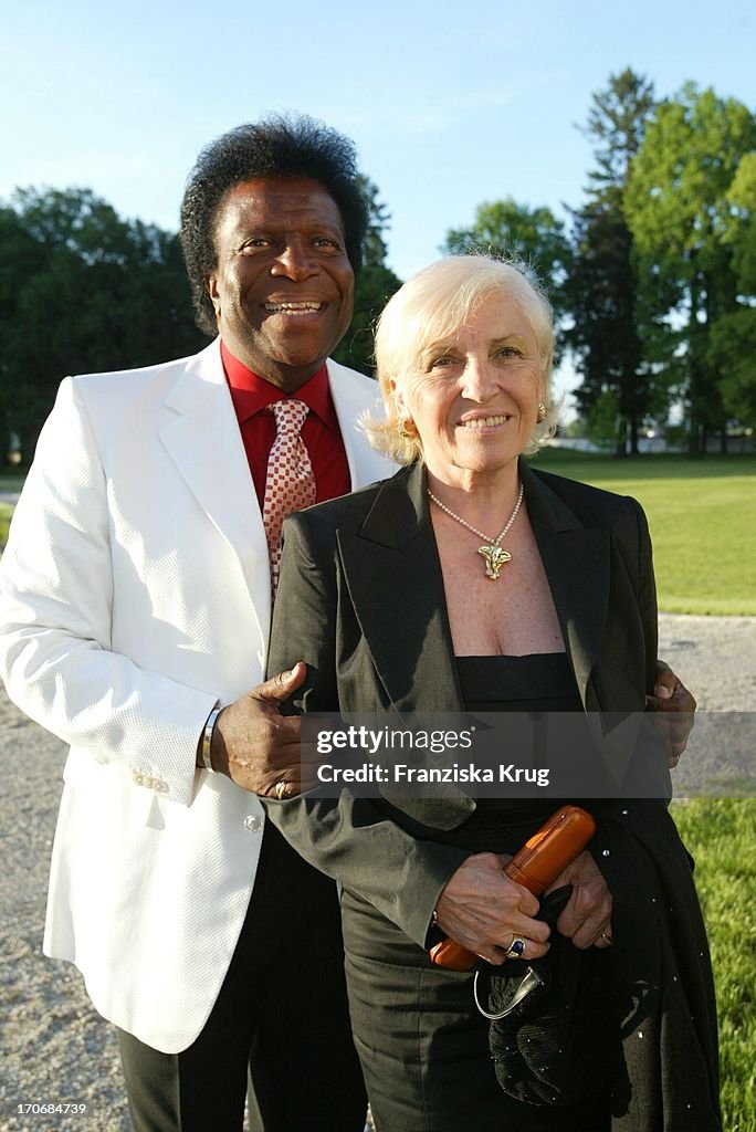 Roberto Blanco Und Ehefrau Mireille Beim Sommerfest " Pop Meets... News