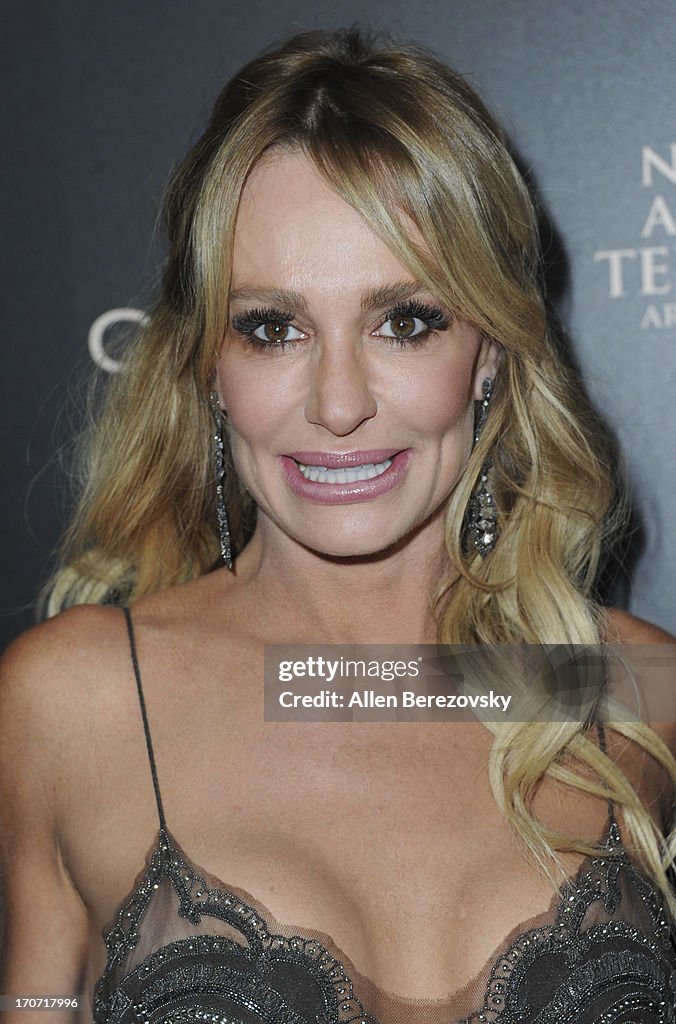 40th Annual Daytime Entertaimment Emmy Awards - Arrivals