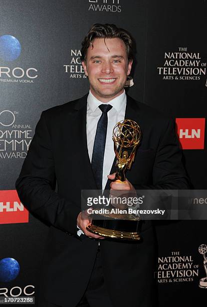 Actor Billy Miller poses with the Outstanding Supporting Actor in a Drama Series award for 'The Young and the Restless' at 40th Annual Daytime...