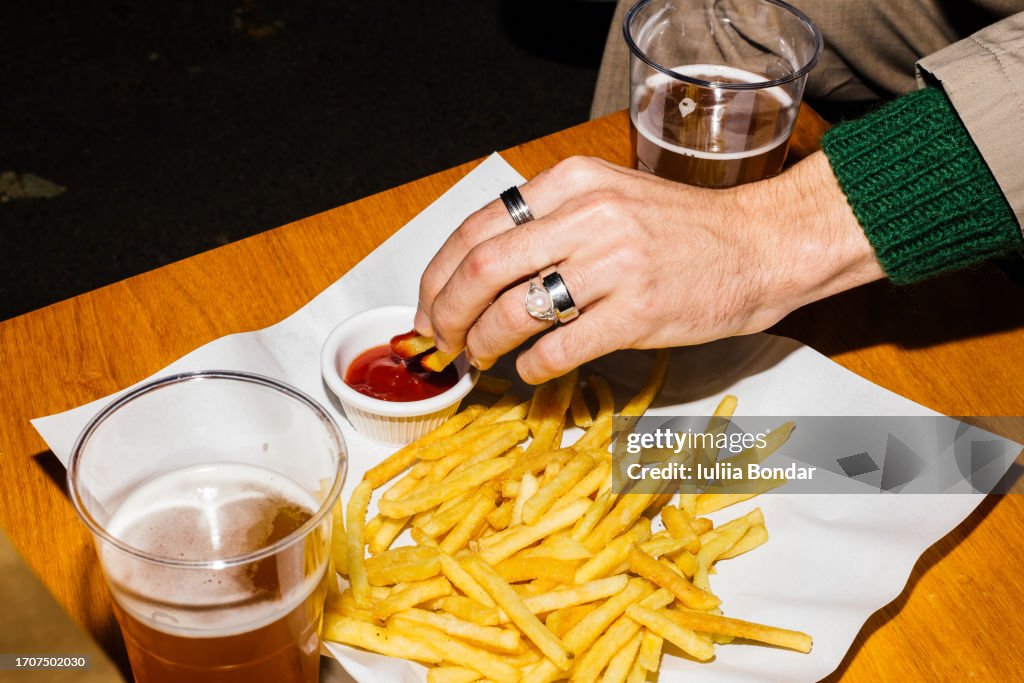 Beers and french fries