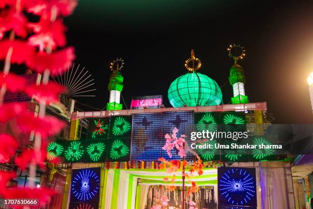 eid, milad un nabi - muslims celebrate the holy month of ramadan stock pictures, royalty-free photos & images