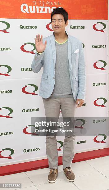 Lee Sang-Yun attends the autograph session collaboration with 'Quiznos' on June 15, 2013 in Seoul, South Korea.