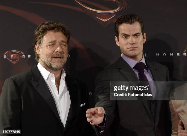 Russell Crowe and Henry Cavill attend the premiere of ' Man of Steel' at Capitol Cinema on June 17, 2013 in Madrid, Spain.