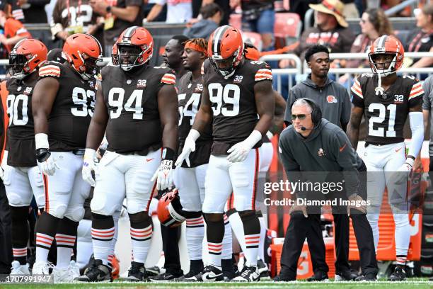 Defensive coordinator Jim Schwartz of the Cleveland Browns looks on during the first half against the Tennessee Titans at Cleveland Browns Stadium on...