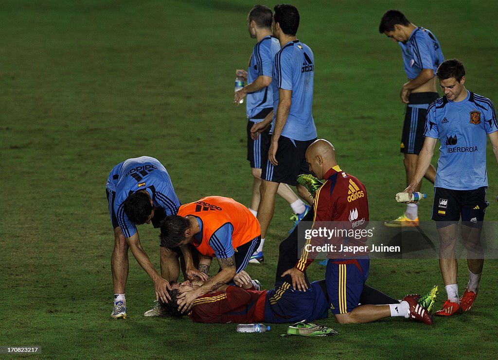 Spain Training and Press Conference - FIFA Confederations Cup Brazil 2013