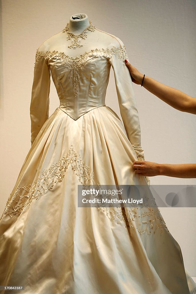 Elizabeth Taylor's Wedding Dress For Sale
