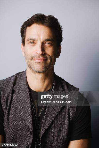 Actor Johnathon Schaech poses for a portrait on February 26, 2013 in Hollywood, California.